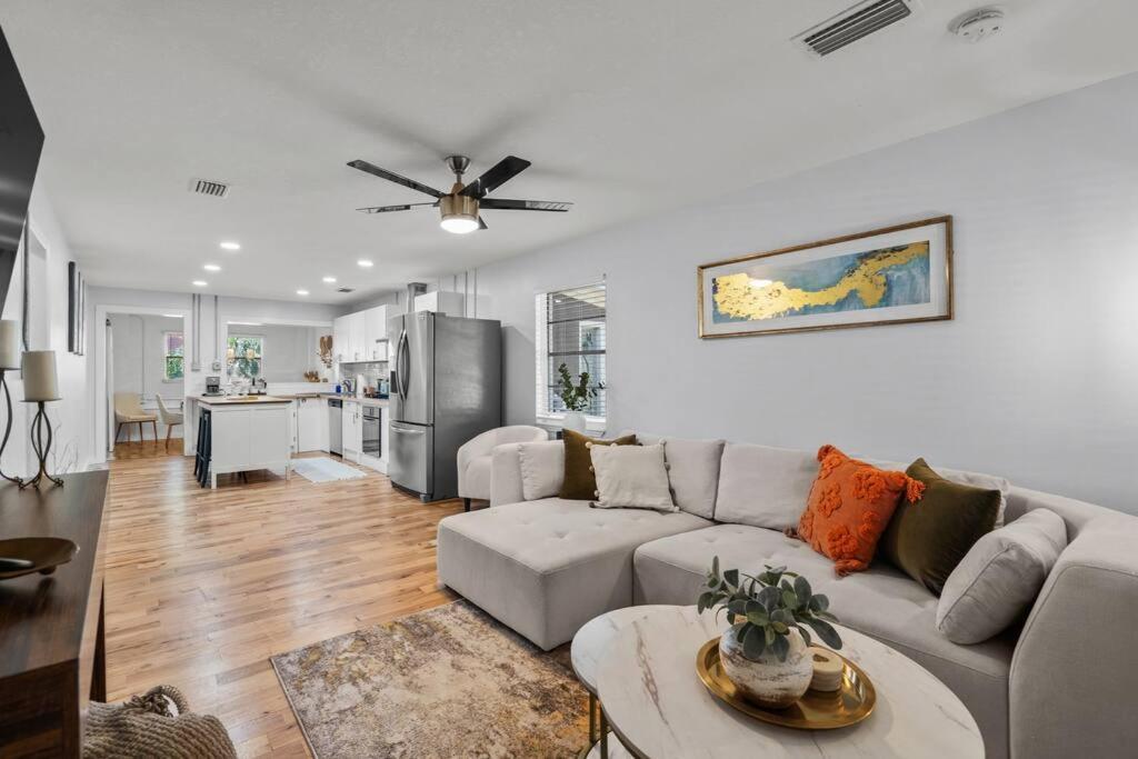 Charming, Cozy 3 Bedroom House, Walking Distance To Down Town St. Augustine