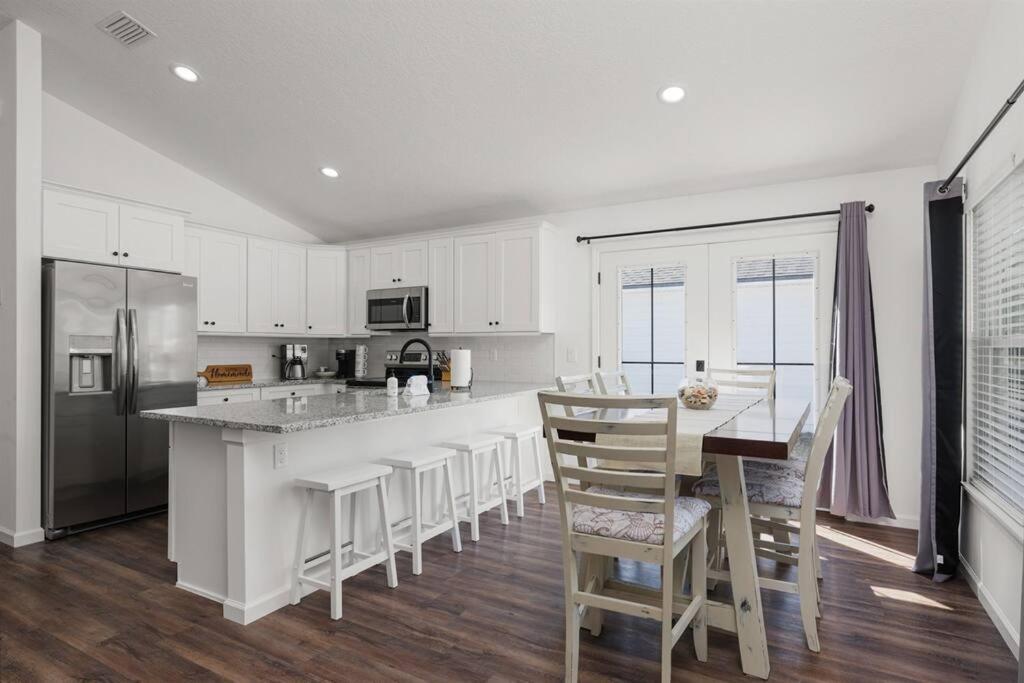 Holiday home Modern Dog Friendly