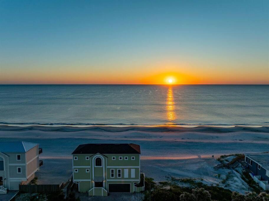 Beachfront Vilano Retreat Holiday home St. Augustine