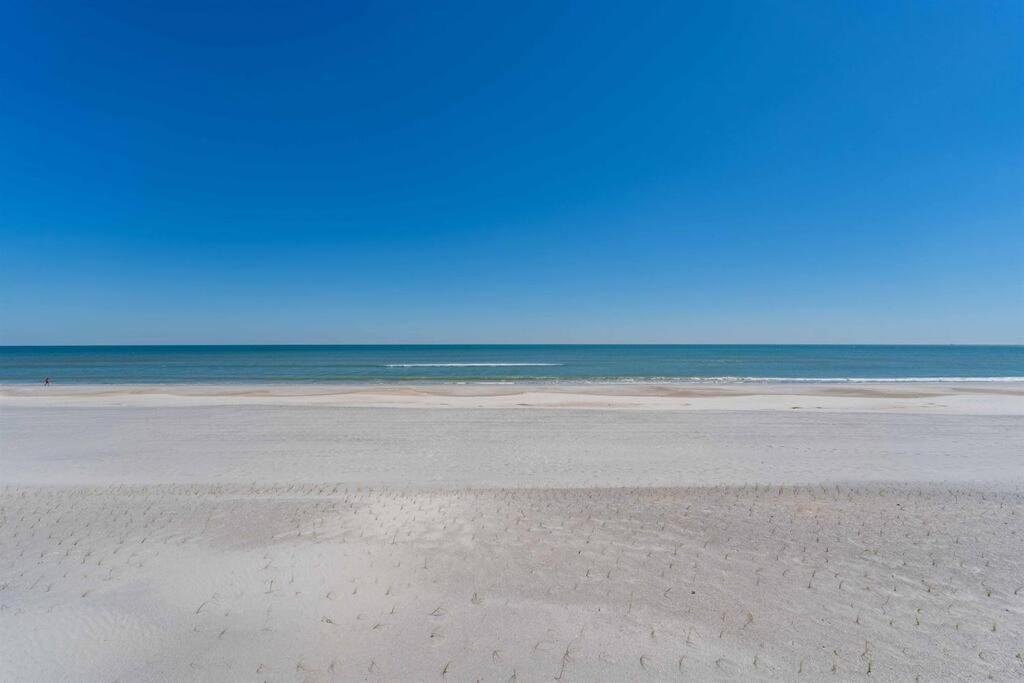 Holiday home Beachfront Vilano Retreat *