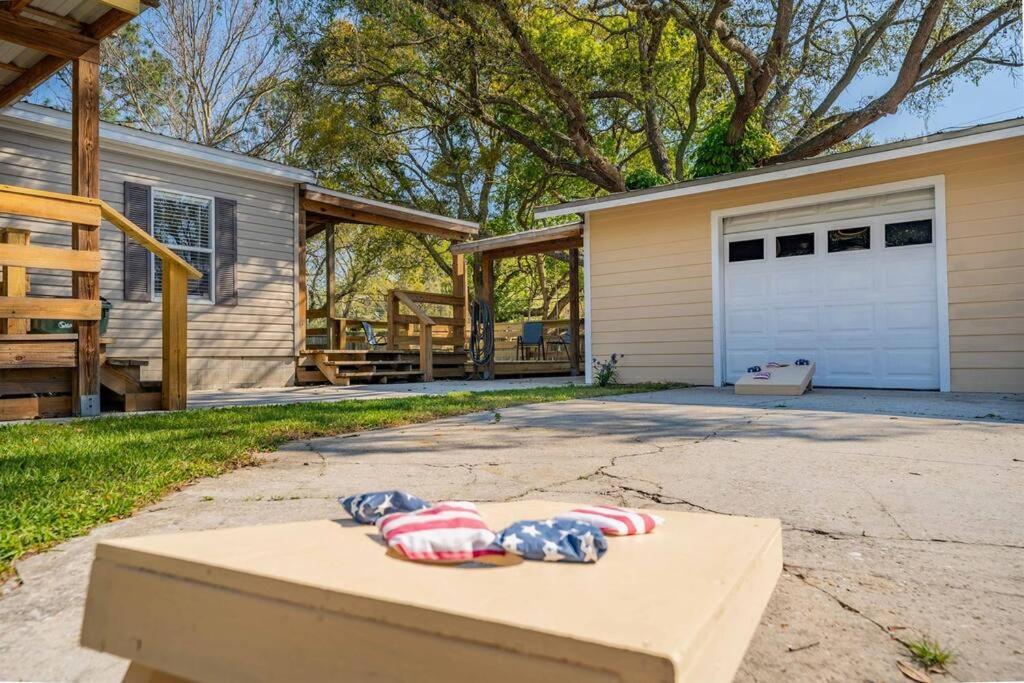 Country Comfort Firepit, Games, Bbq Dog Breeds Holiday home St. Augustine
