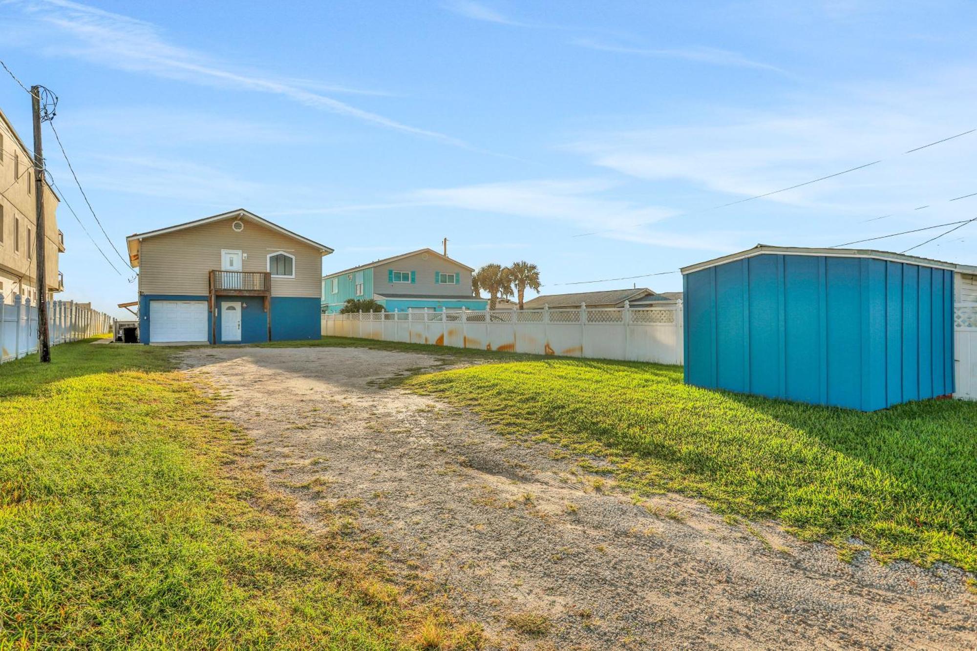 Vilano's Edge Full Holiday home