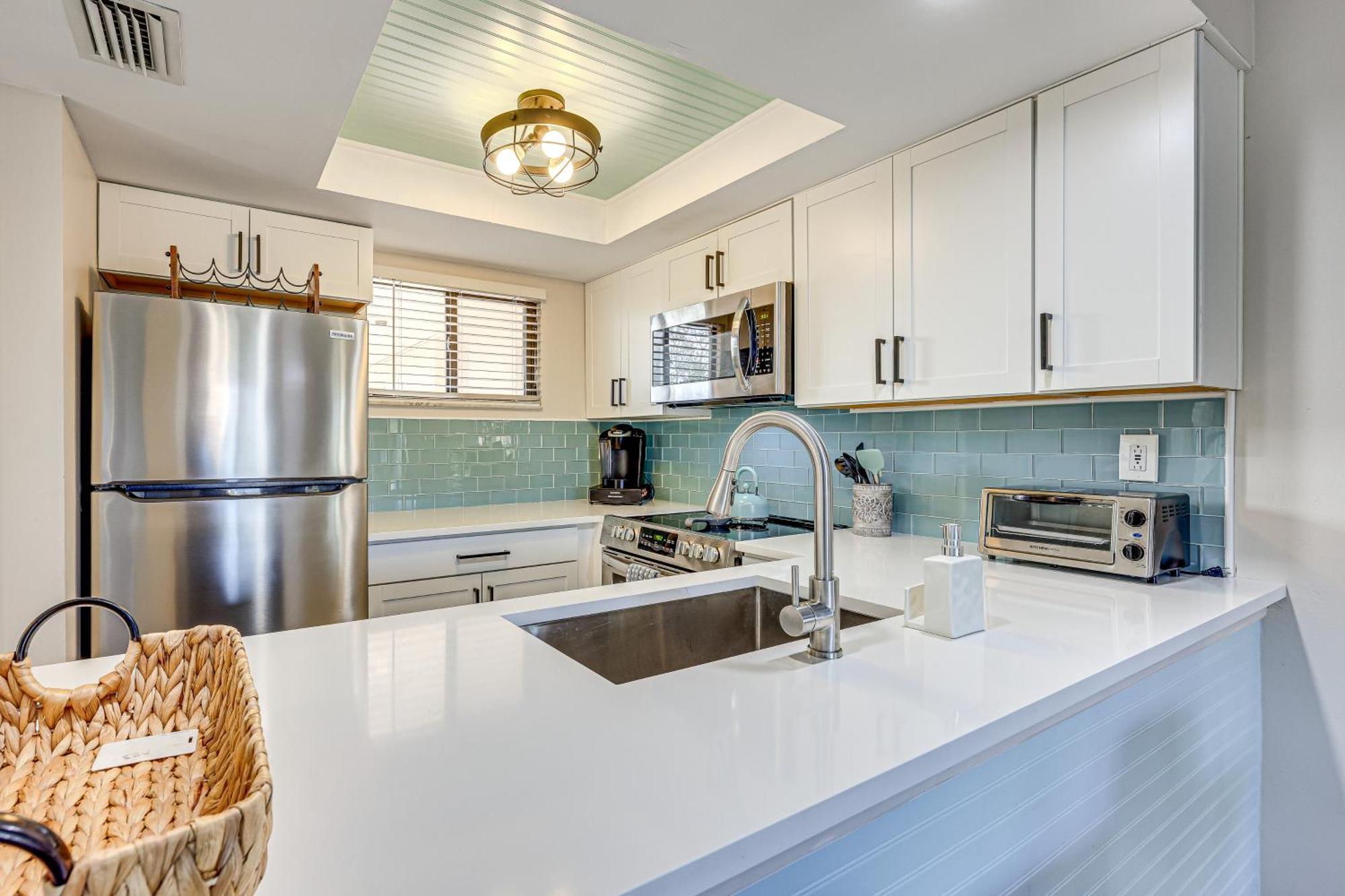 About 7 Mi To Historic Downtown St Augustine Apartment *