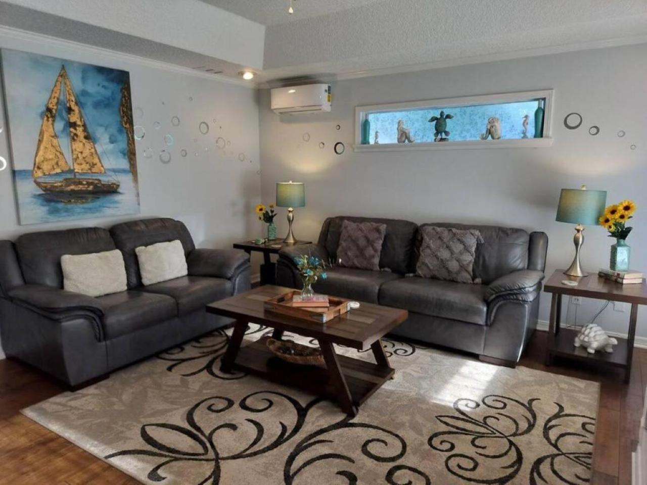 Charming 4-bedroom Family Haven *