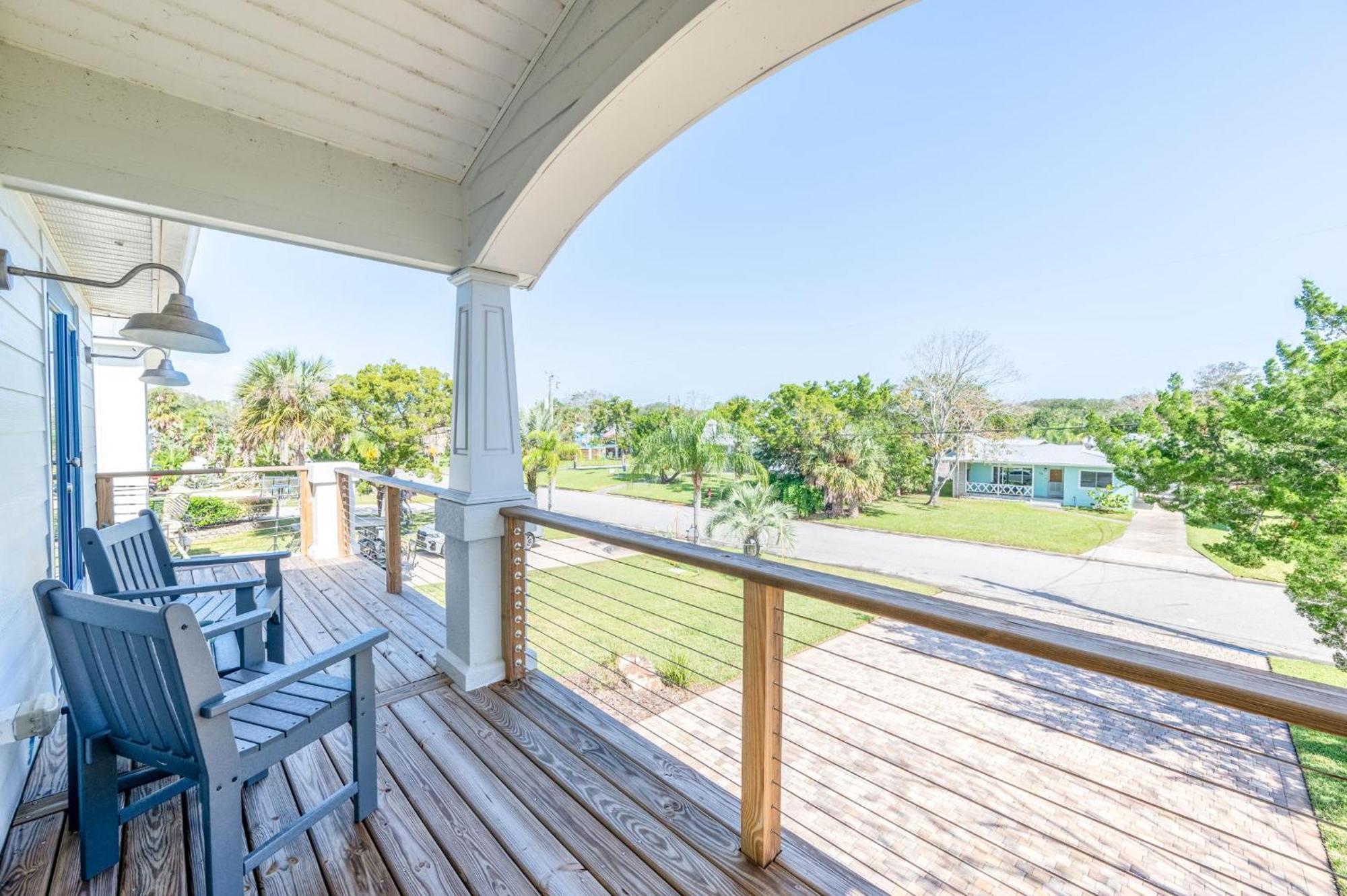 4bd 3br Pool Paradise 1 Mile From & Downtown *