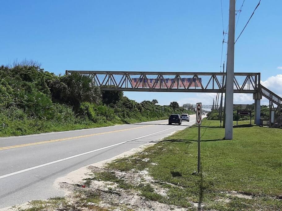 Vilano Vibes - Walk To The Holiday home St. Augustine