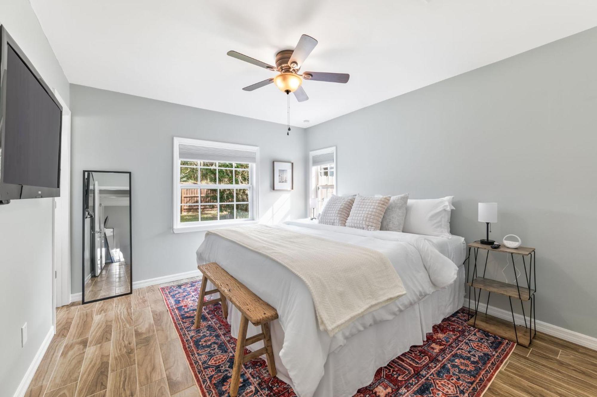 Sunny Retreat Near Downtown & Beaches St. Augustine
