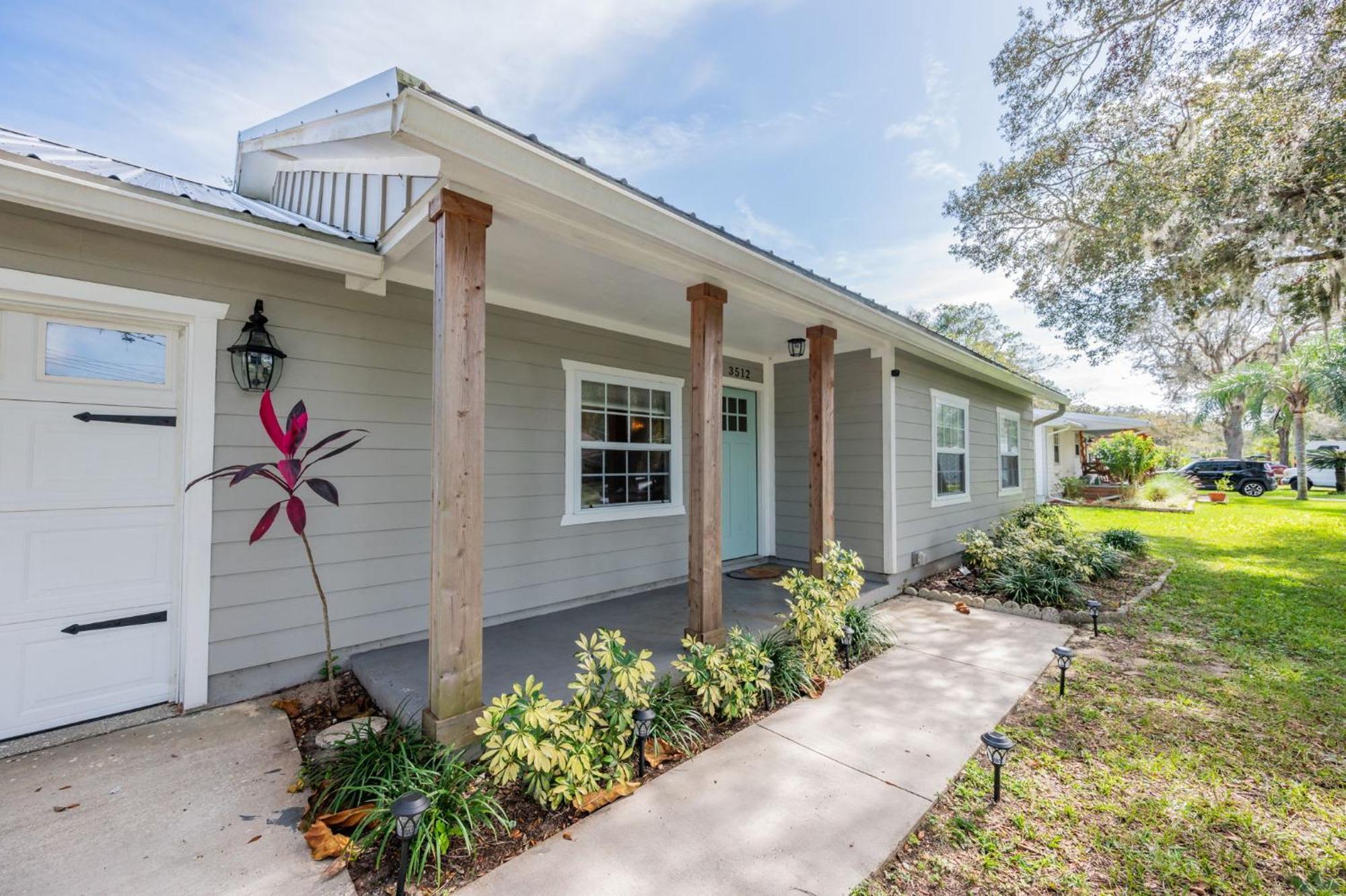 Sunny Retreat Near Downtown & Beaches * St. Augustine