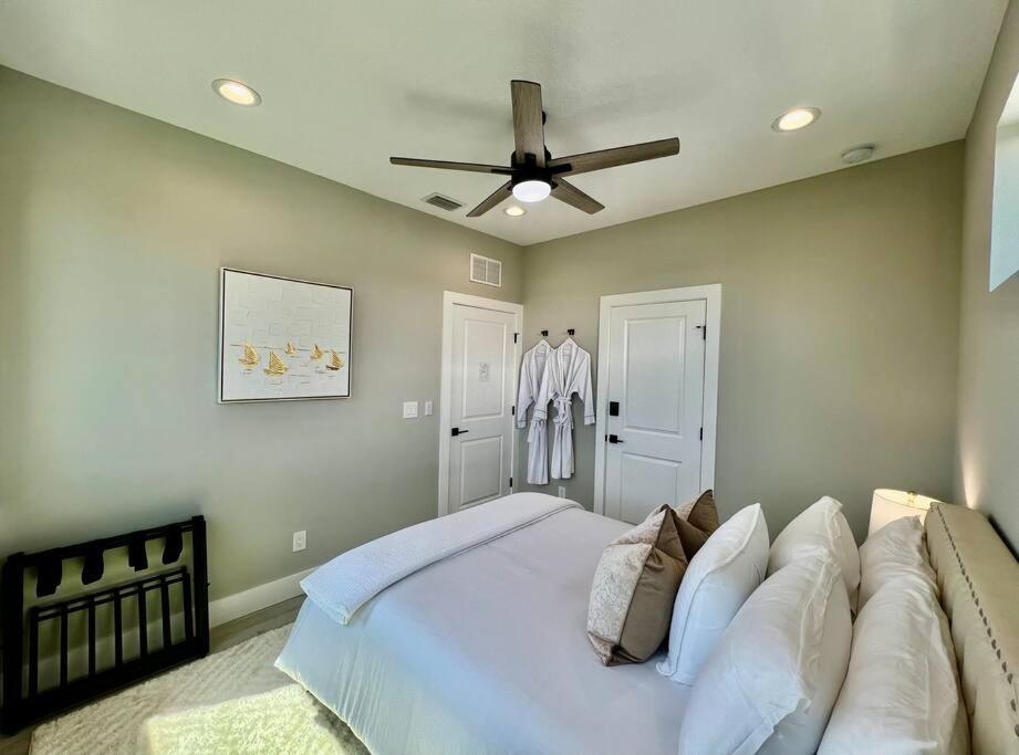 Modern Sanctuary In *