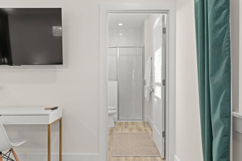 New Enchanting Retreat By Marina, 1mi To Downtown And A Short Drive To Holiday home St. Augustine