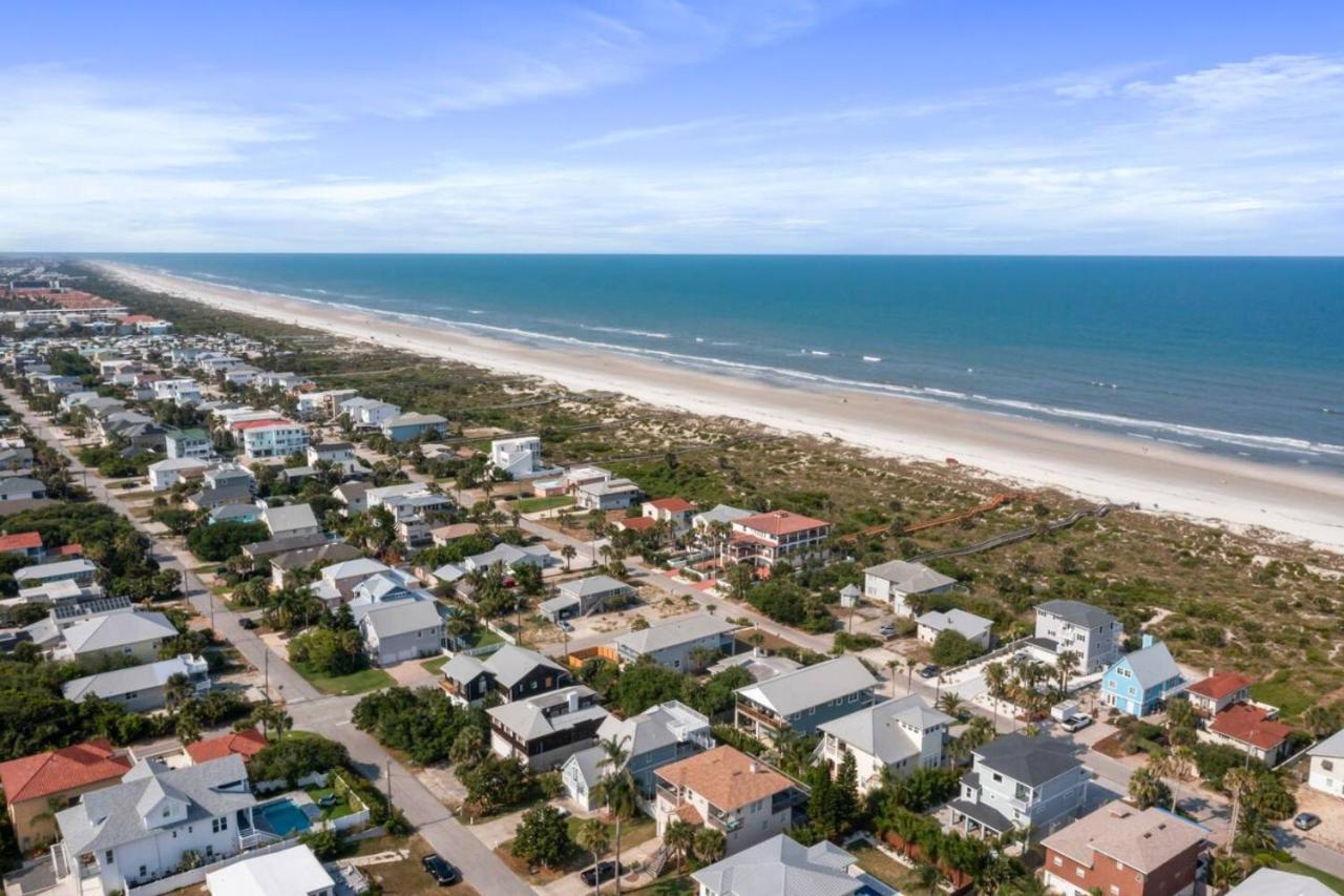 Holiday home Vista Grande Oceanview - Steps To With Game