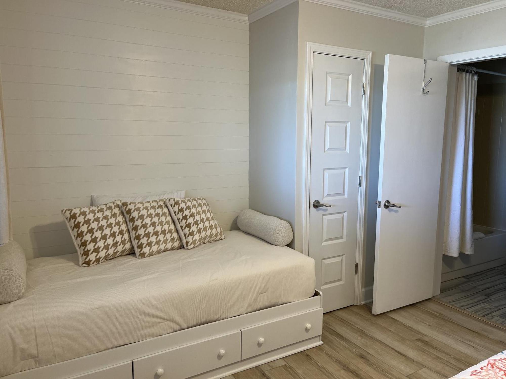 Ocean 58 Apartment