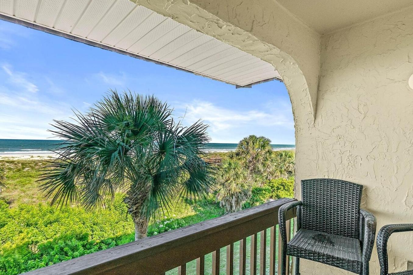 Ocean Front Charmer Steps To Holiday home *