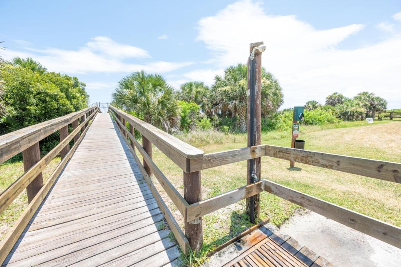 Holiday home 100 Feet To The Beachbikeswafflespools St. Augustine