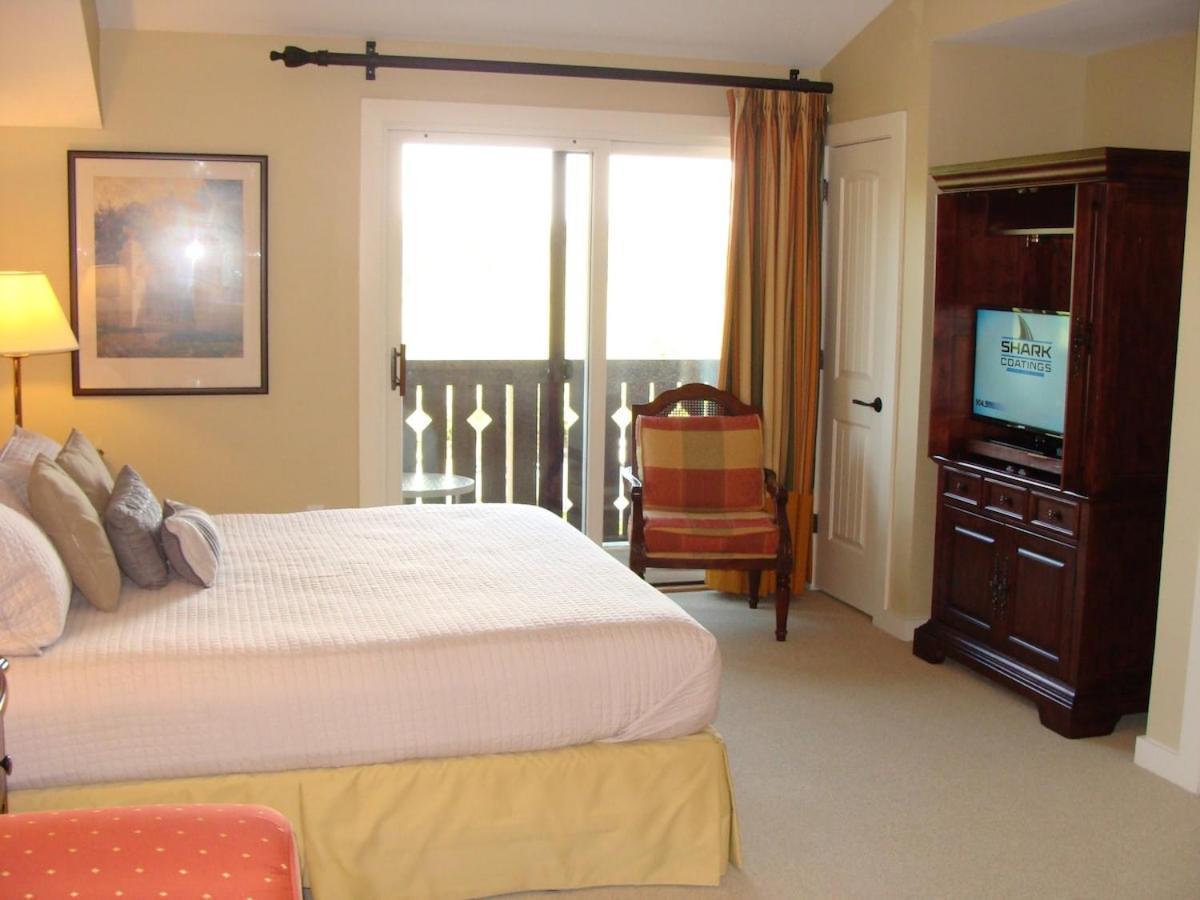 Luxury W Kitchenette & Balcony-pool 6304l Holiday home St. Augustine