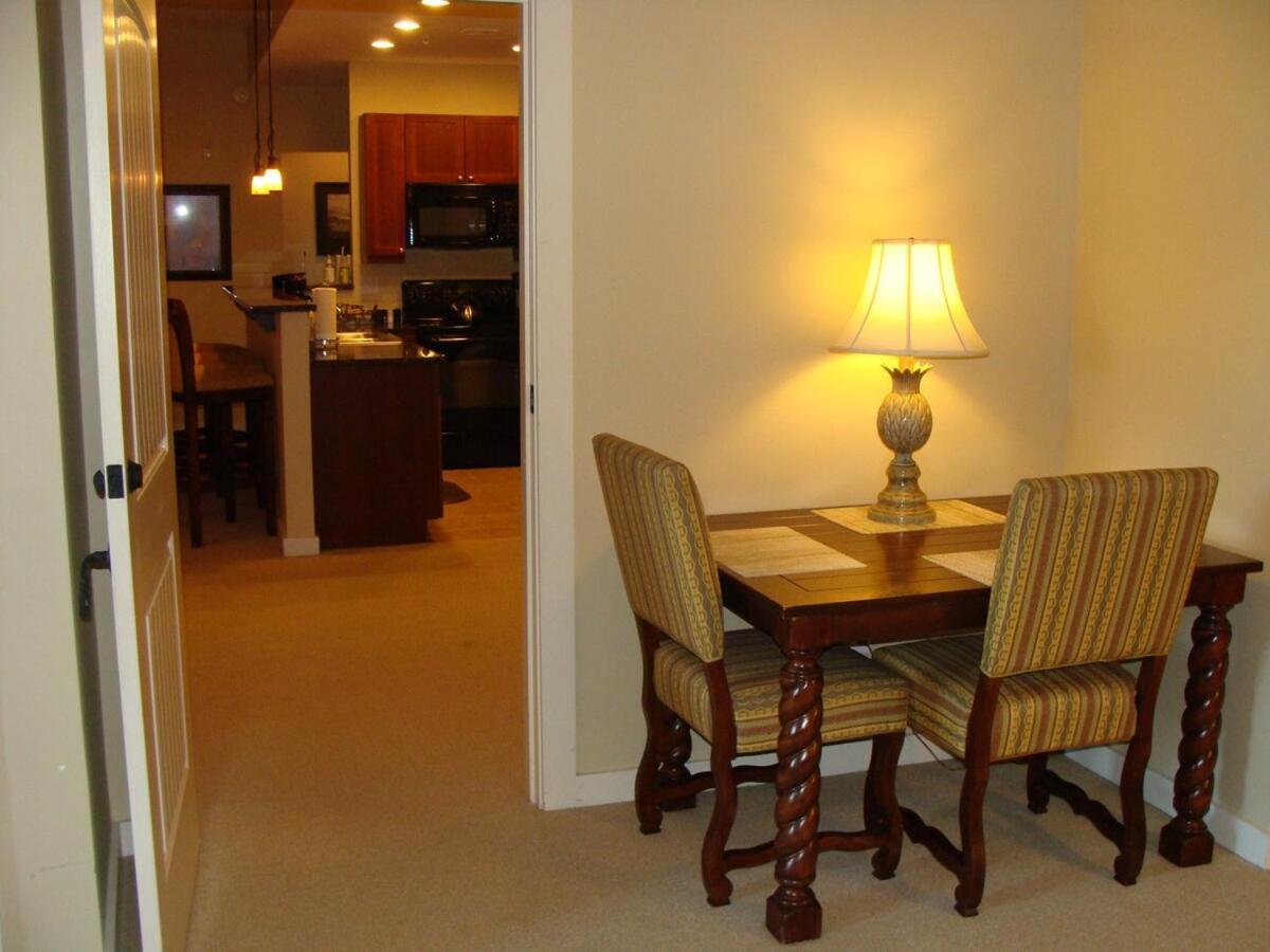 Living W Pool Courtyard & Hot Tub 6304r2 Holiday home