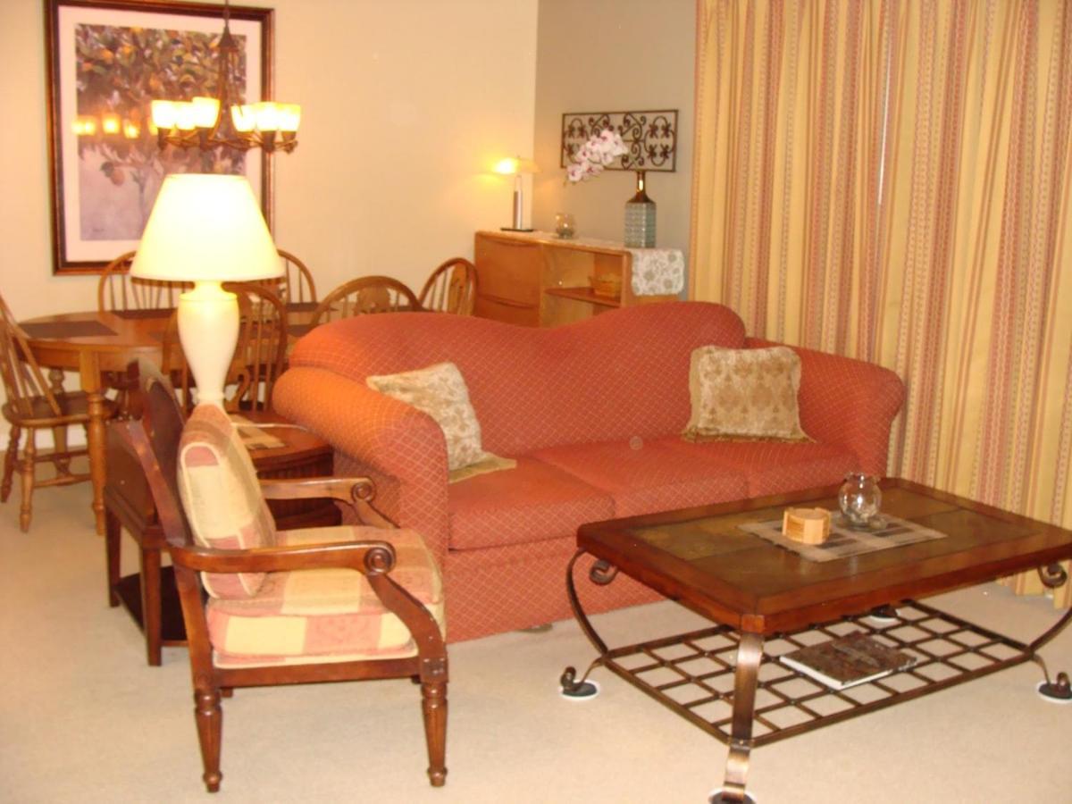 Living W Pool Courtyard & Hot Tub 6304r2 *
