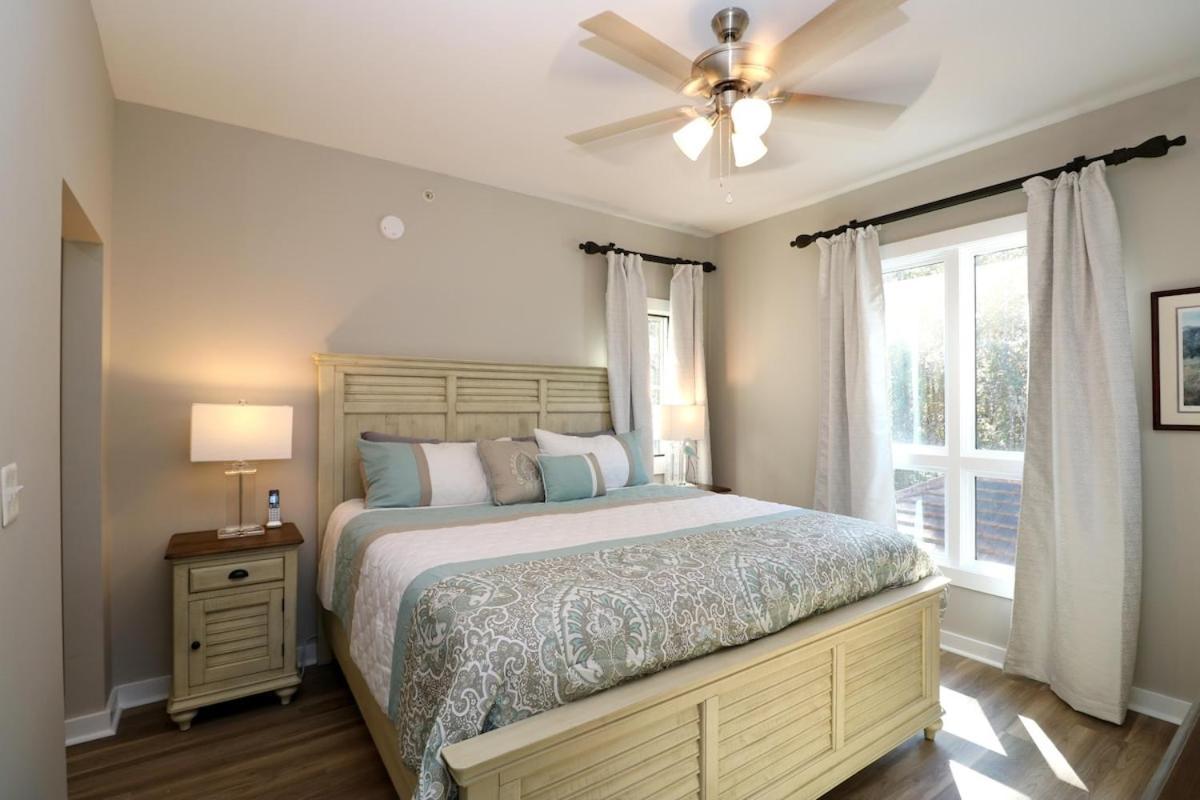 Renovated Beauty With Walk-in Showers 6209p2 Holiday home *