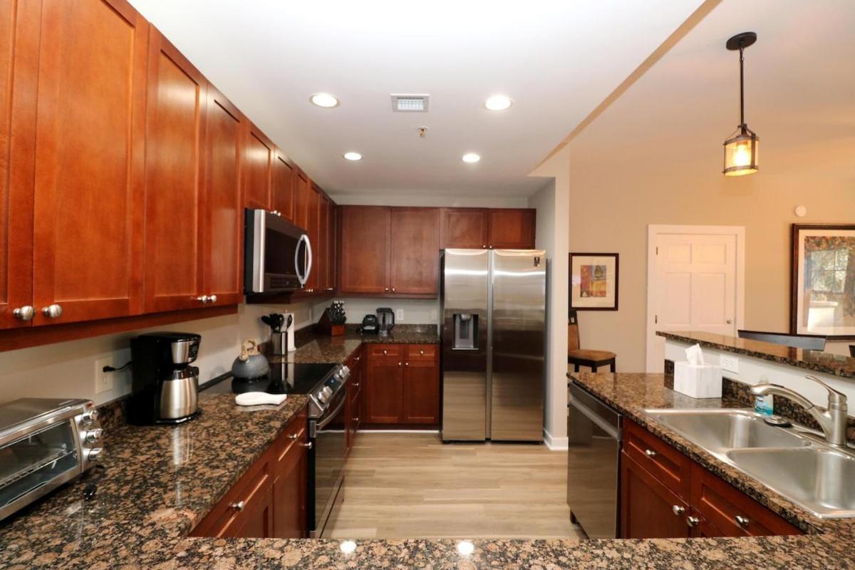 Renovated Beauty With Walk-in Showers 6209p2