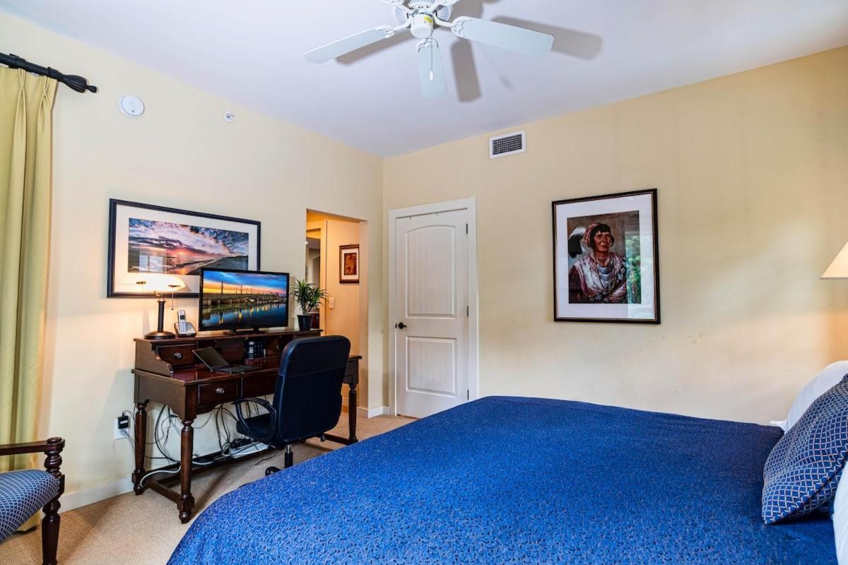 Holiday home Private Views Of Lagoon Pool & Preserve