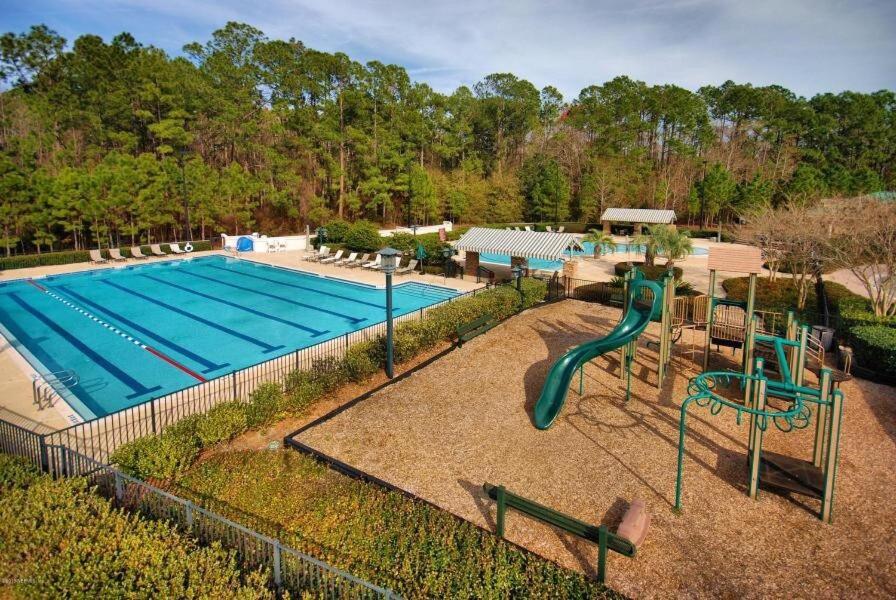 Splendid With Balcony View Of Pool 5220 Holiday home St. Augustine