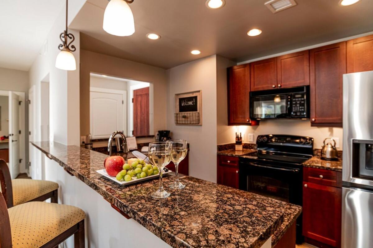 1 Bedroom With Amazing Pool And Courtyard Views 5208 St. Augustine