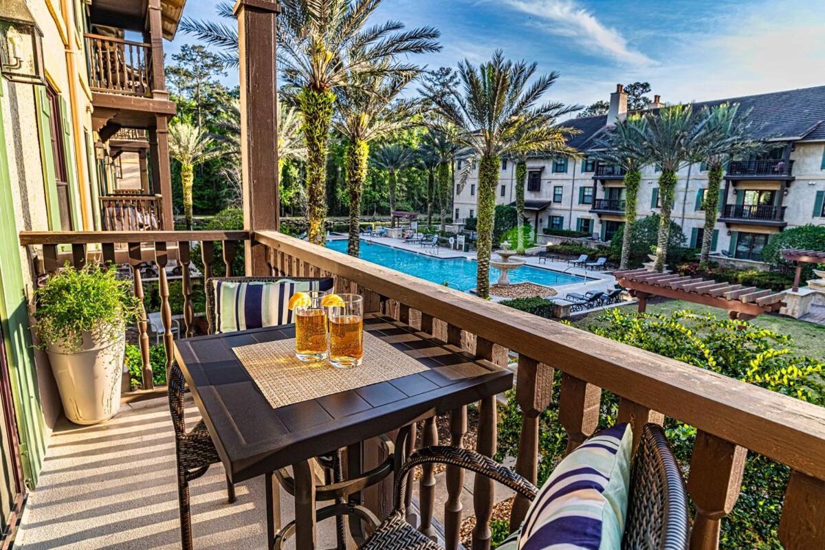 1 Bedroom With Amazing Pool And Courtyard Views 5208