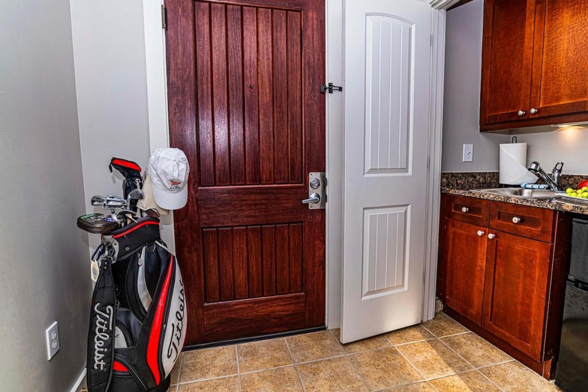 Holiday home 5208-lp King With Kitchenette & Pool Views *
