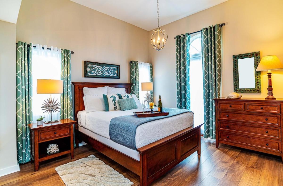 Romantic Getaway - Hot Tub - Pool - Fitness Holiday home St. Augustine