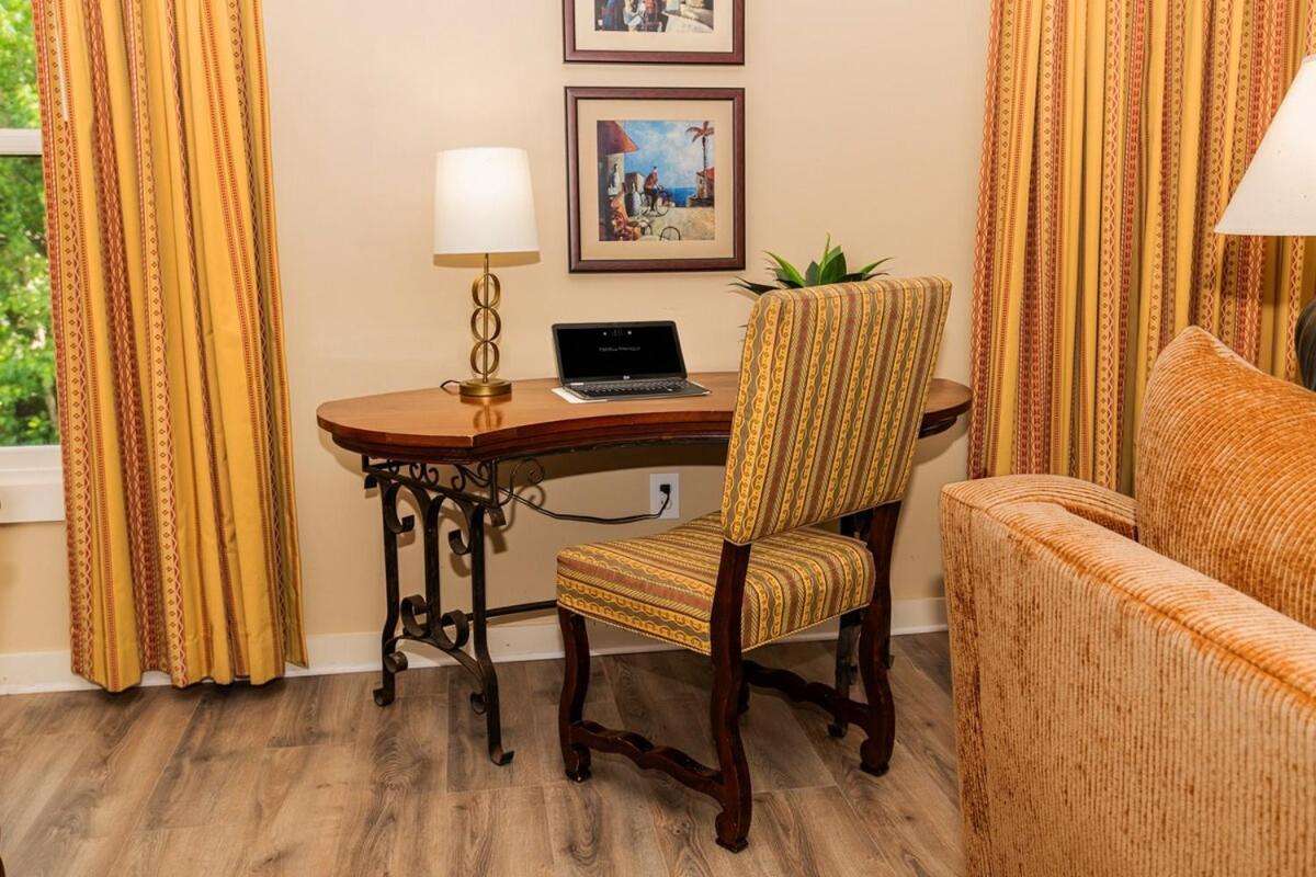 Magnificent Haven - Grand Pool-spa Holiday home St. Augustine