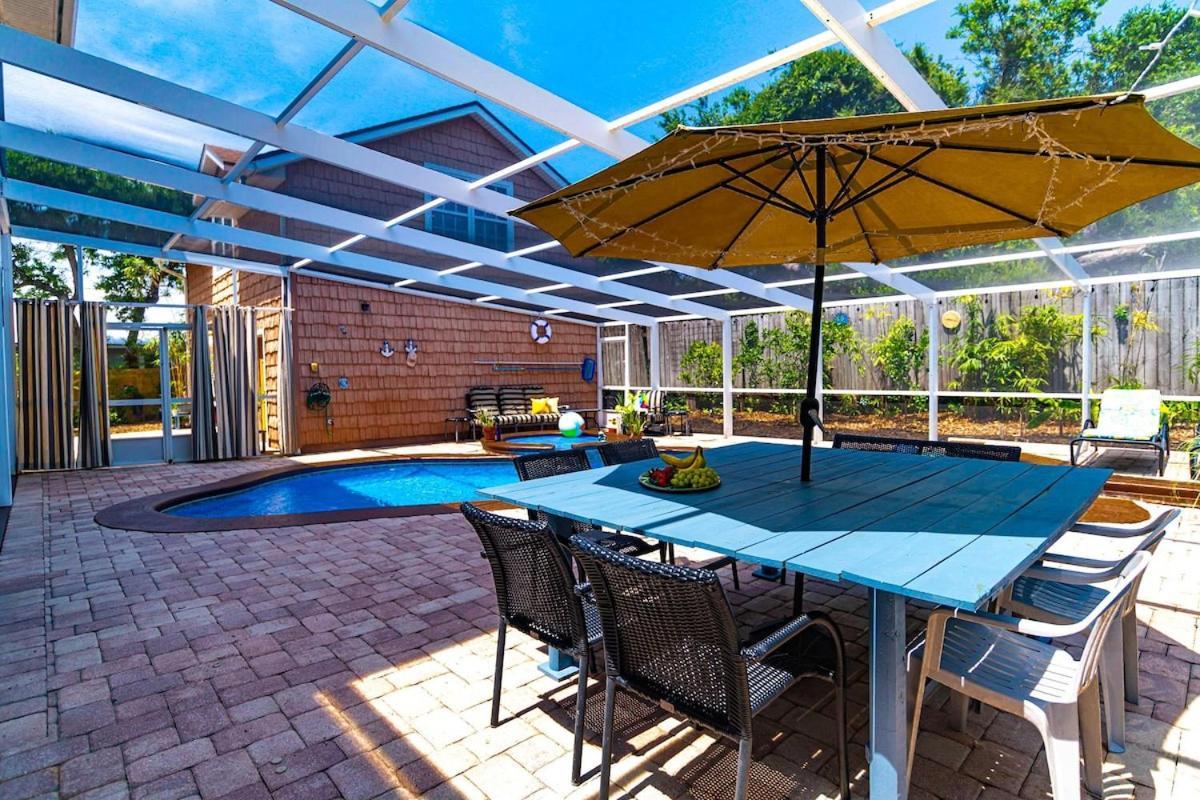 4-bdrm Pool House Paradise 1 Block To With Salt Water Pool And Hot Tub * St. Augustine