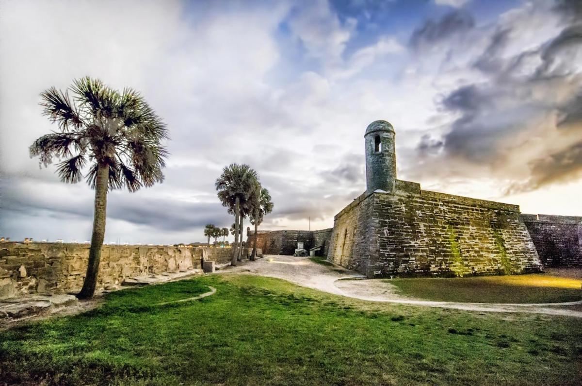 New In Quiet Community Near Historic * St. Augustine