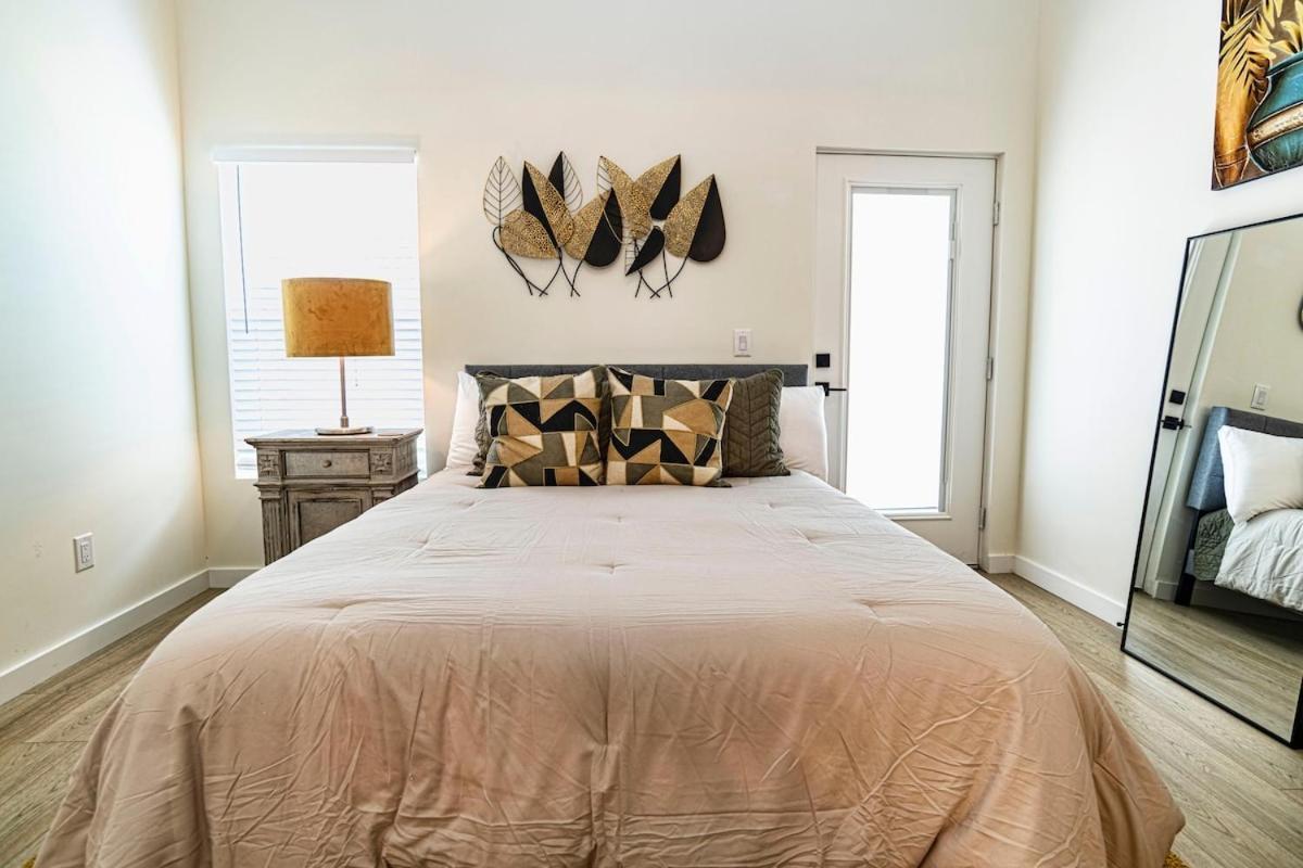 New In Quiet Community Near Historic