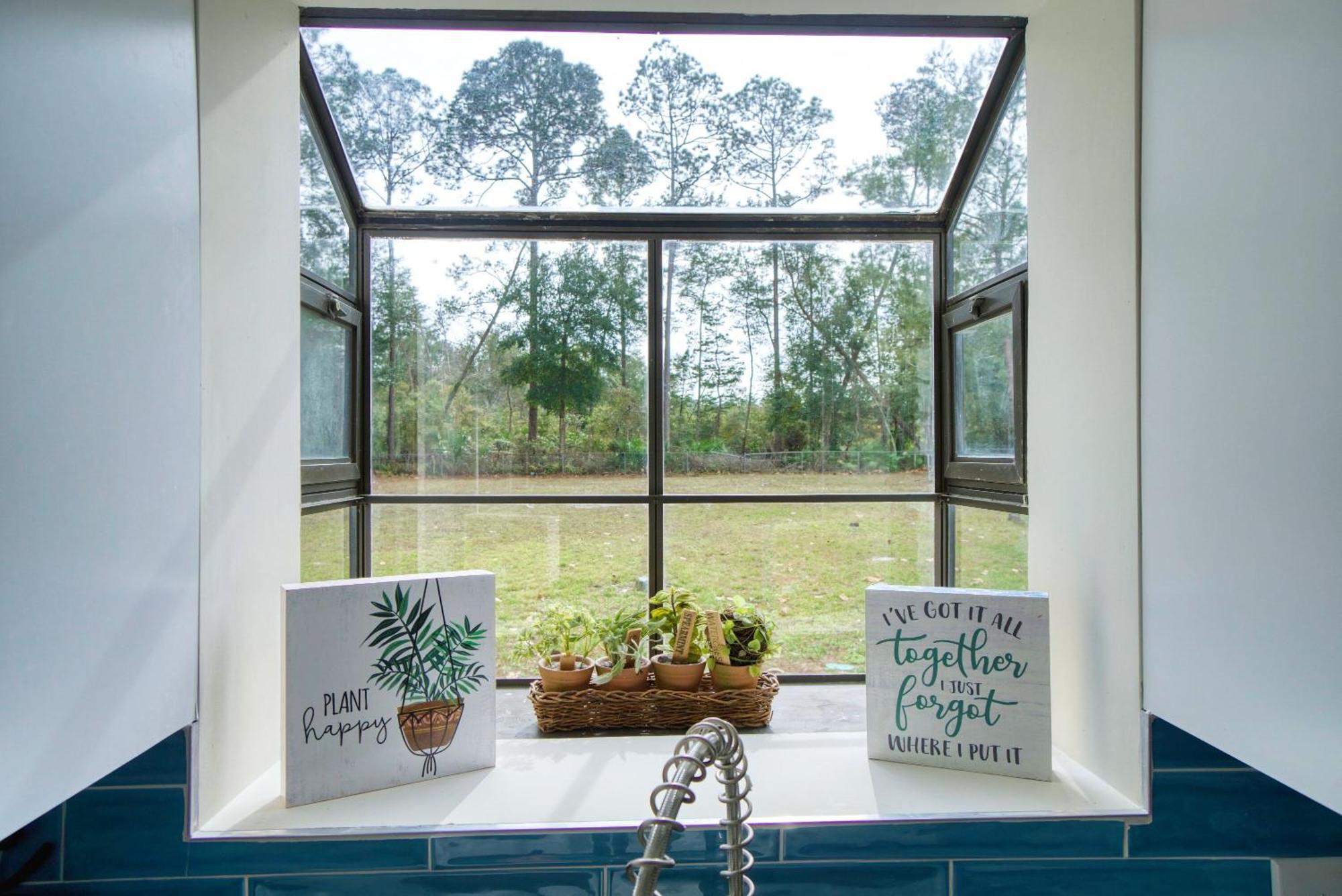 Luxury Retreat Near Night Of Lights & Holiday home St. Augustine