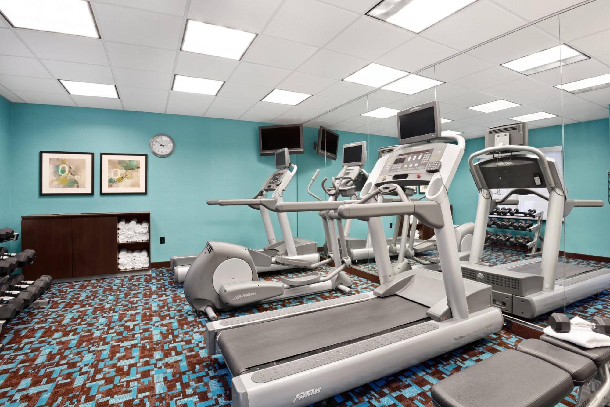Fairfield And By Marriott I-95 Hotel 3*