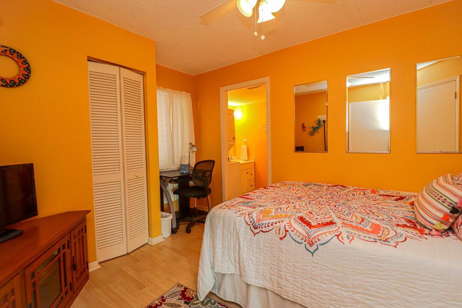 Ocean Village Club D25