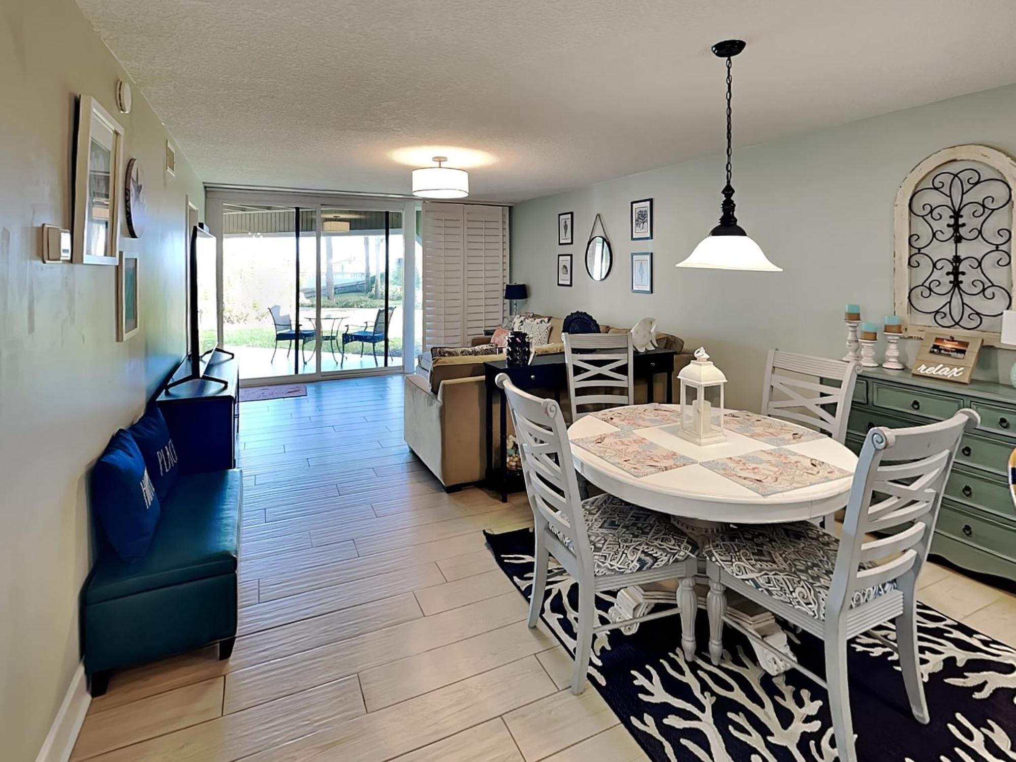 Hibiscus 103 D Apartment *