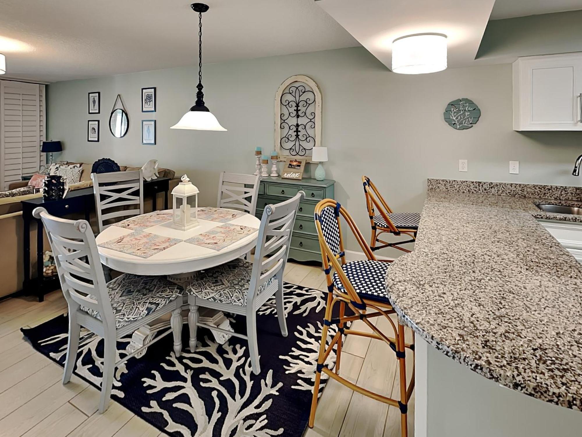 Apartment Hibiscus 103 D