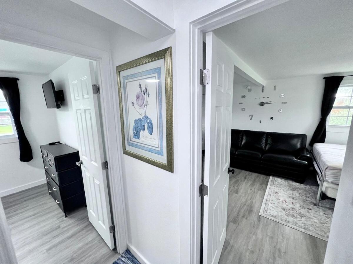 St Augustine 3 Bdr Petfriendly Fully Fenced Backyard *
