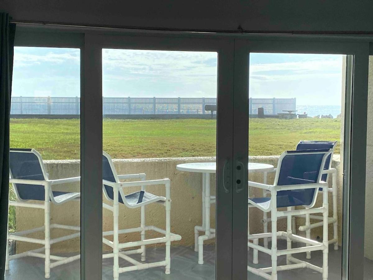 Ocean Front With Pool Ground Floor *