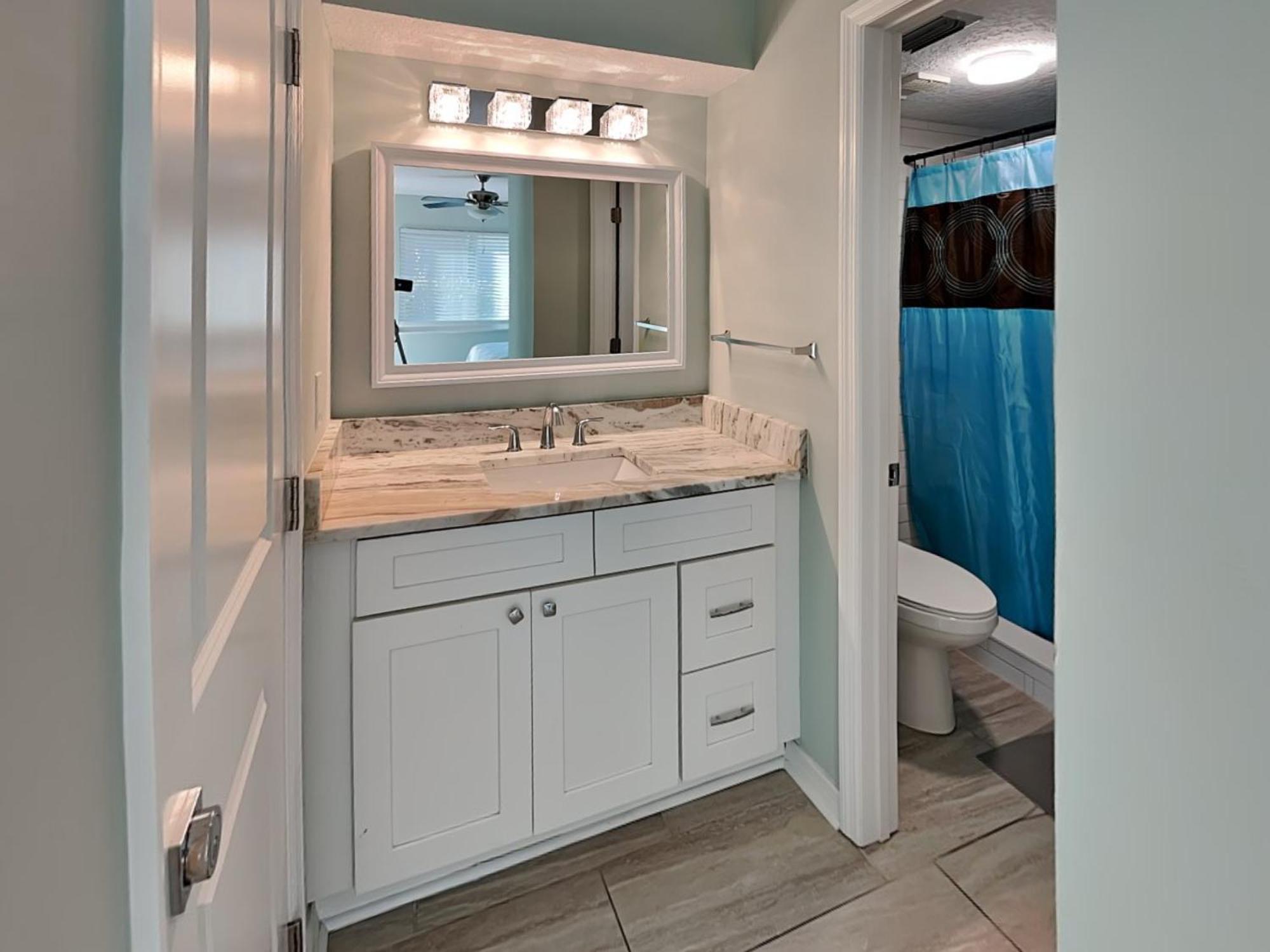 Ocean Village Club J14 Apartment