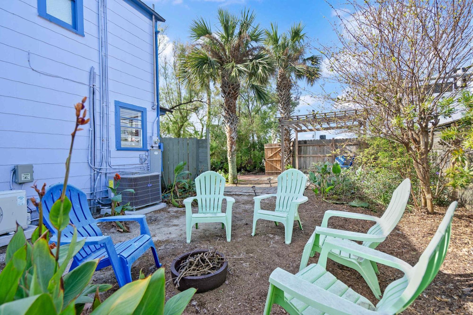 Marvelous Mermaid Bungalow, Dog-friendly Upstairs In Prime Vilano St. Augustine