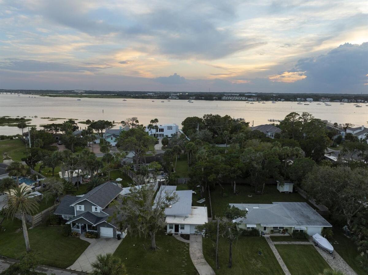 Holiday home Island - Ideal Location!