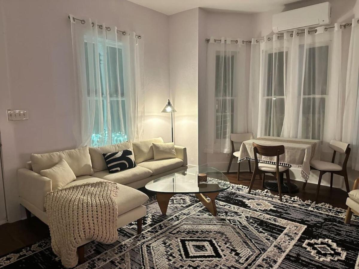 Apartment Cedar Street Retreat A Downtown *