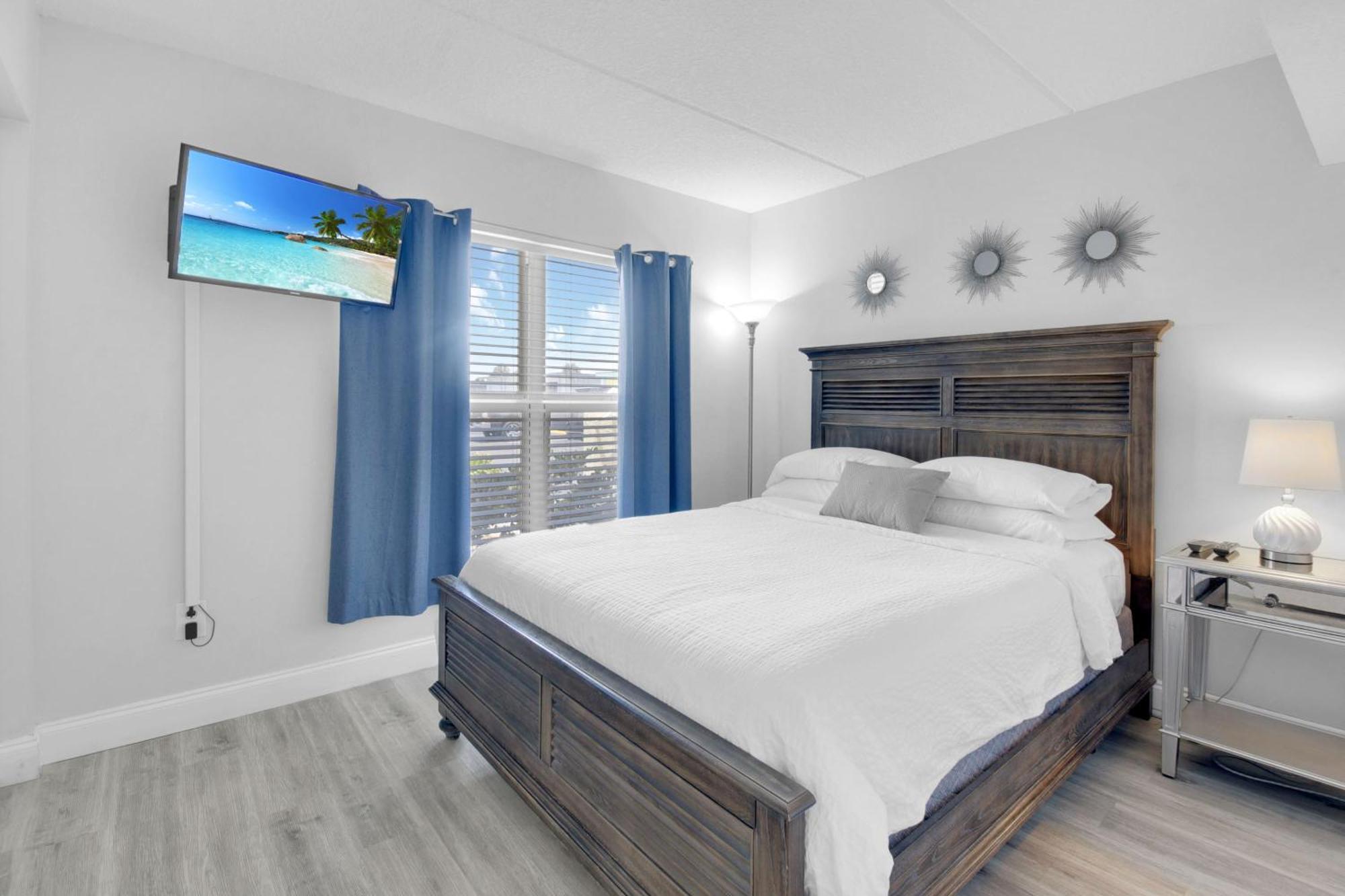 Ocean Front With Pool Ground Floor * St. Augustine
