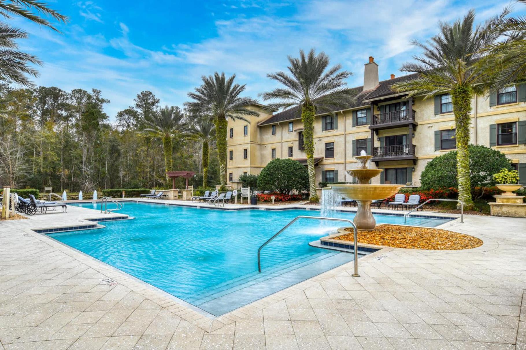 3 Bedroom Lagoon Front With Hard Surface Floors 5109p3 * St. Augustine