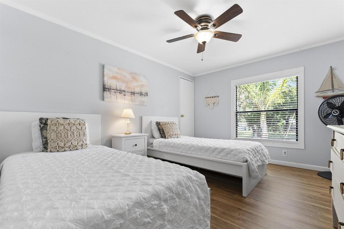 Treasure 3 Min To The 3bed 2bath Pr St. Augustine