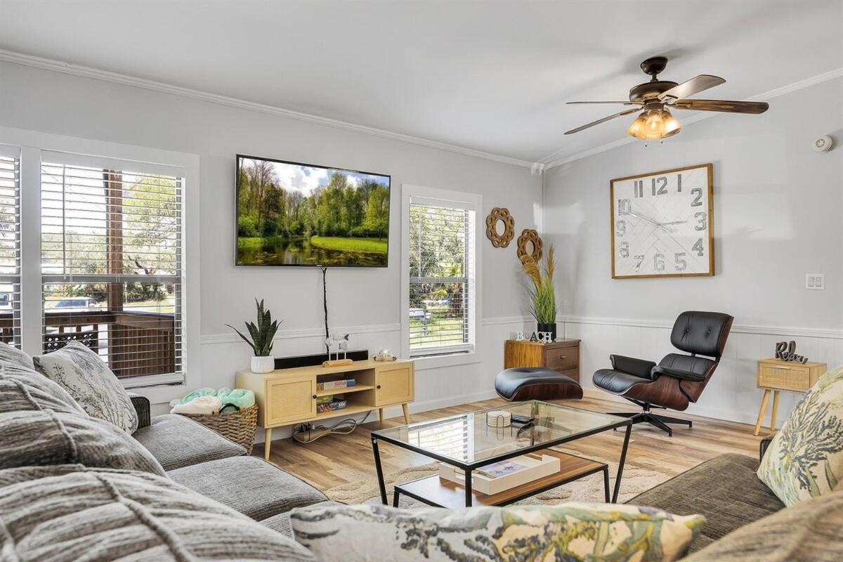 Treasure 3 Min To The 3bed 2bath Pr St. Augustine