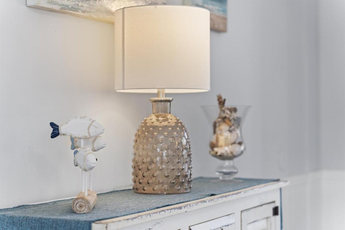 Treasure 3 Min To The 3bed 2bath Pr