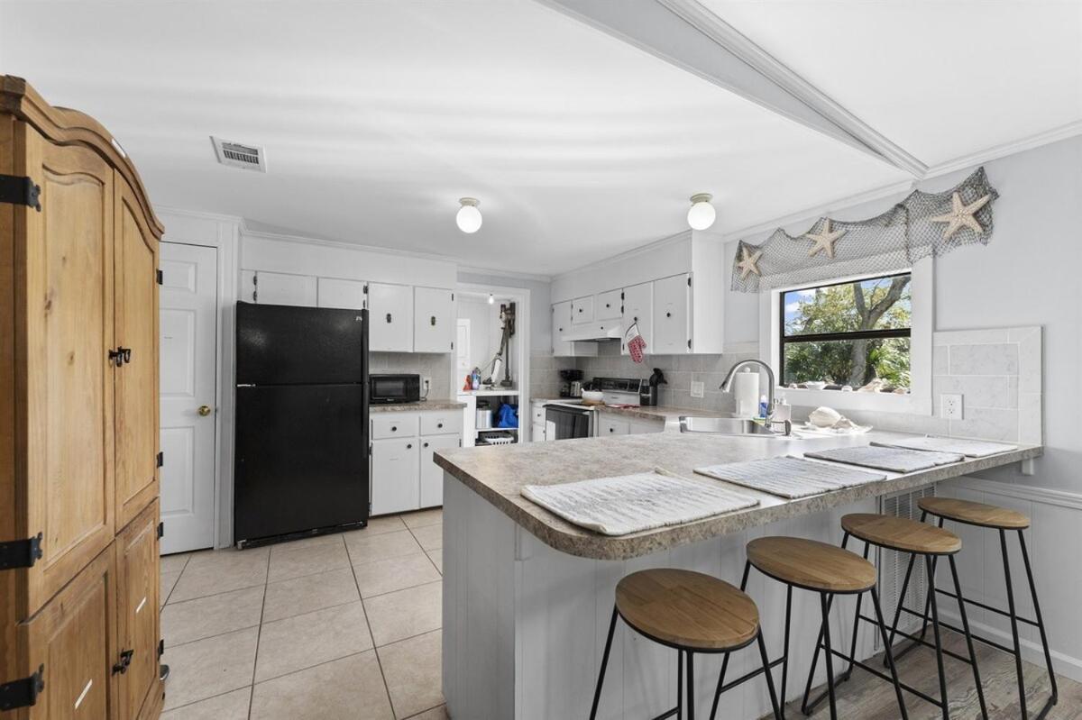 Treasure 3 Min To The 3bed 2bath Pr St. Augustine